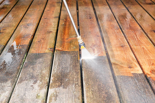 Best Fence Cleaning  in Montauk, NY