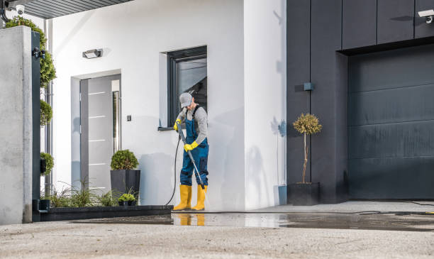 Best Sidewalk and Walkway Cleaning  in Montauk, NY